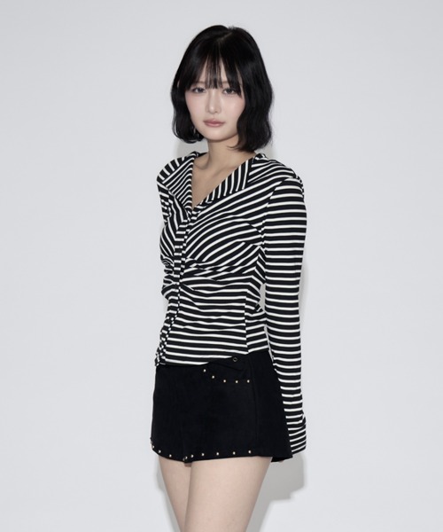 tinkerend(ティンカーエンド)の「Ruched Border Ribbed Cardigan / シャーリングボーダーリブカーディガン(シャツ/ブラウス・レディース・ブラック・FREE)」の13枚目の写真