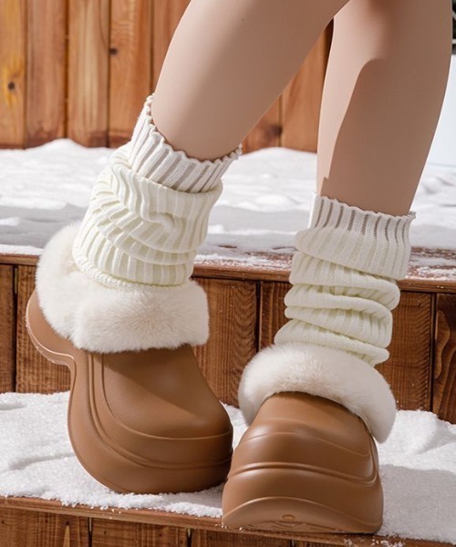 Vipoa(ヴィポア)の「Fur Crocs Shoes(スリッポン・レディース・アイボリー/ブラック/ブラウン・SMALL/MEDIUM/LARGE)」の22枚目の写真