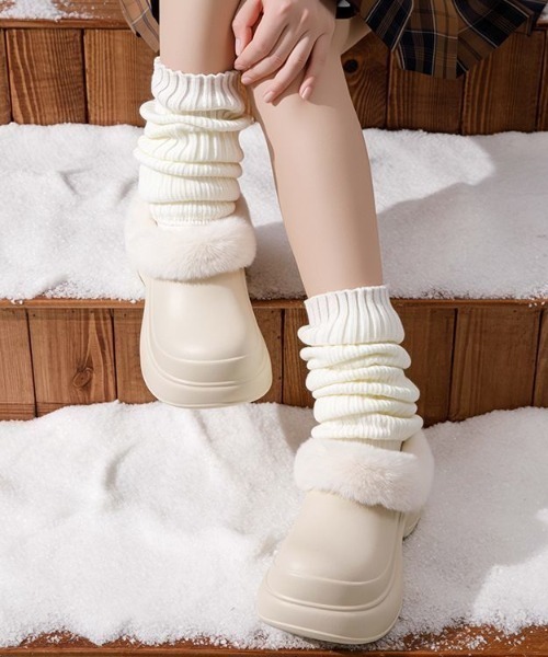 Vipoa(ヴィポア)の「Fur Crocs Shoes(スリッポン・レディース・アイボリー/ブラック/ブラウン・SMALL/MEDIUM/LARGE)」の15枚目の写真