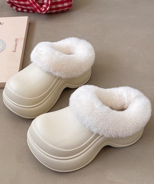 Vipoa(ヴィポア)の「Fur Crocs Shoes(スリッポン・レディース・アイボリー/ブラック/ブラウン・SMALL/MEDIUM/LARGE)」の21枚目の写真
