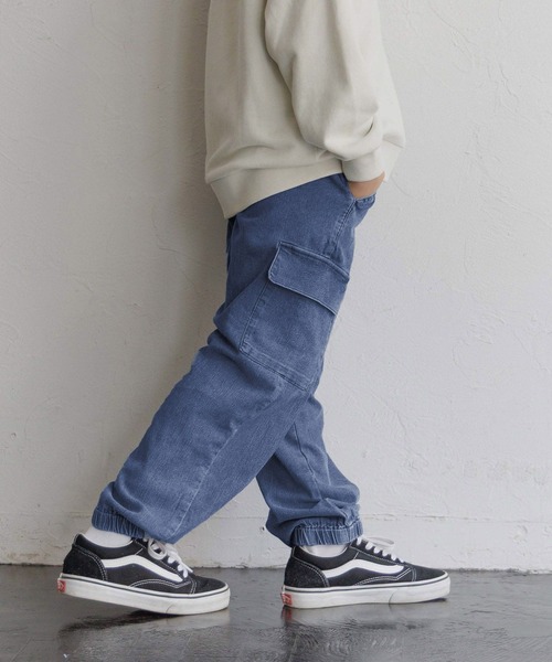 GLOBAL WORK(グローバルワーク)の「あったかスゴラクストレッチカーゴパンツ/581226(カーゴパンツ・キッズ・ブラック/カーキ/ブラック系その他/ブルー・130cm/140cm/150cm/160cm)」の22枚目の写真