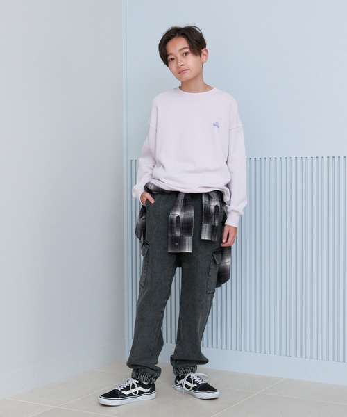 GLOBAL WORK(グローバルワーク)の「あったかスゴラクストレッチカーゴパンツ/581226(カーゴパンツ・キッズ・ブラック/カーキ/ブラック系その他/ブルー・130cm/140cm/150cm/160cm)」の9枚目の写真