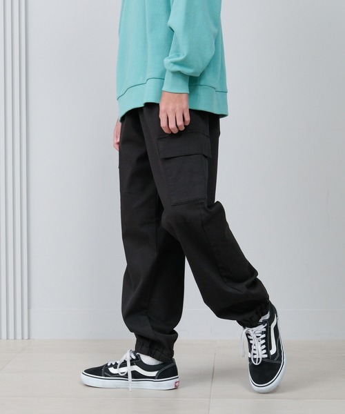 GLOBAL WORK(グローバルワーク)の「あったかスゴラクストレッチカーゴパンツ/581226(カーゴパンツ・キッズ・ブラック/カーキ/ブラック系その他/ブルー・130cm/140cm/150cm/160cm)」の6枚目の写真