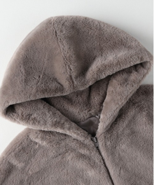 Right-on（ライトオン）の「【HONEYSUCKLE ROSE】ファーブルゾン（ブルゾン・レディース・グレー/ブラウン・L/M）」の7枚目の写真