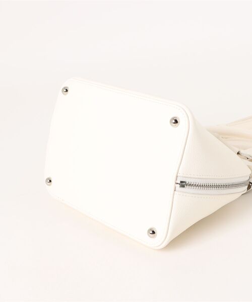 JILL STUART（ジルスチュアート）の「JILL STUART(ジル スチュアート)　メルティ　2WAYハンド（ハンドバッグ・レディース・ホワイト/ピンク/ブラック/サックスブルー・FREE）」の6枚目の写真