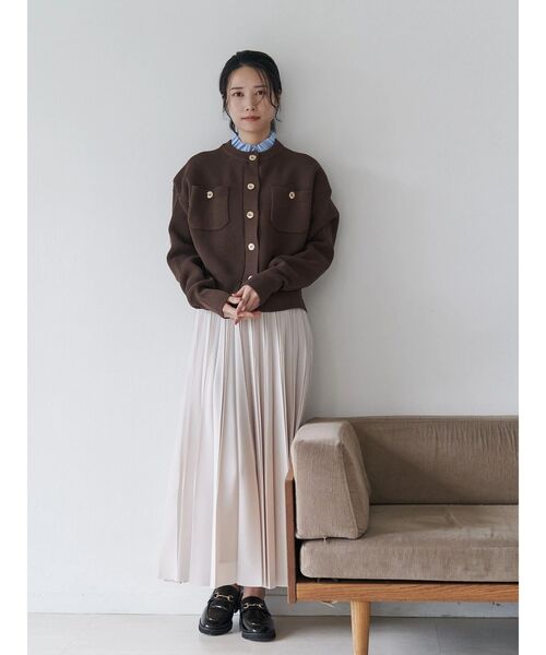 TONAL（トーナル）の「フリル衿金ボタンカーデ（カーディガン/ボレロ・レディース・ブラック/ネイビー/ブラウン・MEDIUM）」の8枚目の写真