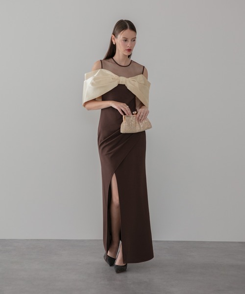 Leja(レジャ)の「【LEJA LUXE】ビッグリボンシアーショルダードレープロングドレスワンピース美脚効果結婚式 パーティードレス 成人式 二次会 同窓会 お呼ばれ オケージョン 20代 30代(ドレス・レディース・ブラウン・SMALL/MEDIUM/LARGE)」の3枚目の写真