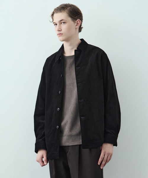 UNITED TOKYO（ユナイテッドトウキョウ）の「コットンコーデュロイ シャツジャケット（シャツ/ブラウス・メンズ・ブラック/グレイッシュベージュ・1/2）」の5枚目の写真