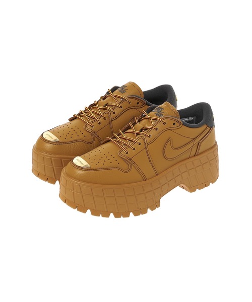 JORDAN BRAND(ジョーダンブランド)の「NIKE WMNS JORDAN 1 BROOKLYN LOW HF3184-700(スニーカー・レディース・ブラウン・23.5㎝/24.5㎝/24㎝/25㎝/23cm)」の2枚目の写真