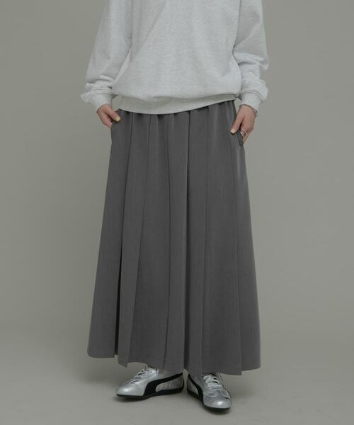 URBAN RESEARCH Sonny Label（アーバンリサーチサニーレーベル）の「プリーツイージースカート（スカート・レディース・チャコールグレー/モカ・38/36）」の4枚目の写真