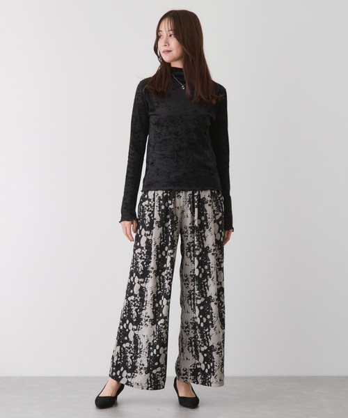 Jayro(ジャイロ)の「フロッキーメッシュボトルネックプルオーバー(Tシャツ/カットソー・レディース・ダークブラウン/ベージュ/チャコールグレー/ブラック/ブルー系その他5/ホワイト系その他・M)」の7枚目の写真