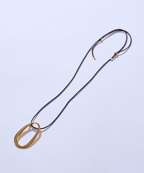 RIVE DROITE（リヴドロワ）の「【シーズンレスで楽しめる】リングモチーフコードネックレス（ネックレス・レディース・ブラック/ブラウン・FREE）」の12枚目の写真