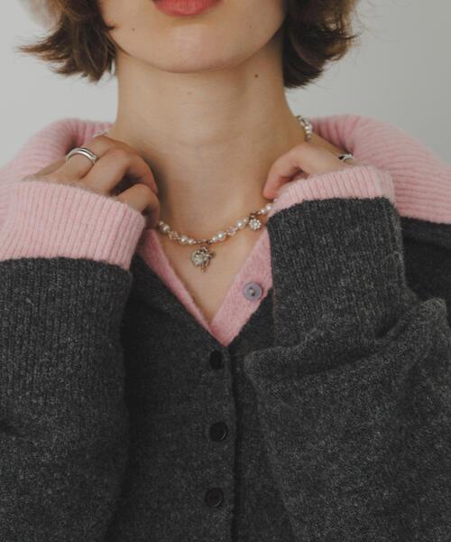 SMELLY（スメリー）の「キラキラチャームパールネックレス（ネックレス・レディース・シルバー系その他・-）」の6枚目の写真