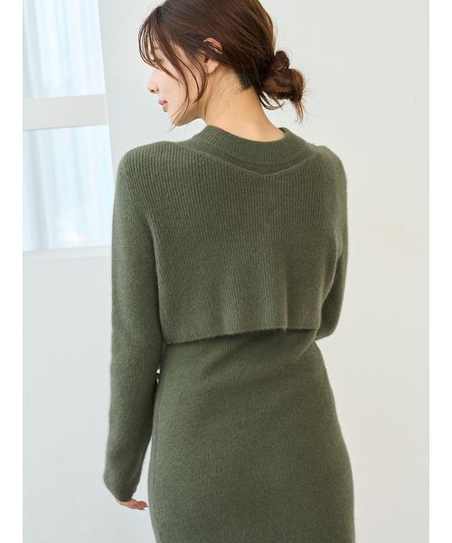 SNIDEL(スナイデル)の「ラクーン畦ショートカーディガン(カーディガン/ボレロ・レディース・ピンク/チャコールグレー/カーキ・F)」の12枚目の写真