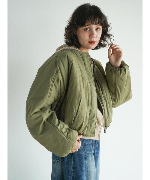 FIKA.(フィーカ)の「Volume short blouson(その他アウター・レディース・ミント/オフホワイト/カーキ・MEDIUM)」の5枚目の写真