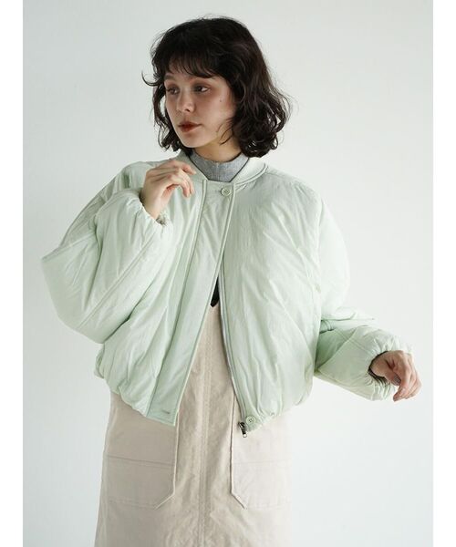 FIKA.(フィーカ)の「Volume short blouson(その他アウター・レディース・ミント/オフホワイト/カーキ・MEDIUM)」の13枚目の写真