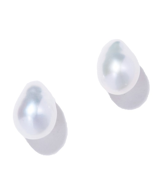 les bonbon(ルボンボン)の「【les bon bon】organic pearl stud pierce WH/オーガニック パール スタッド ピアス BOB825(ピアス(両耳用)・レディース・ゴールド・FREE)」の1枚目の写真