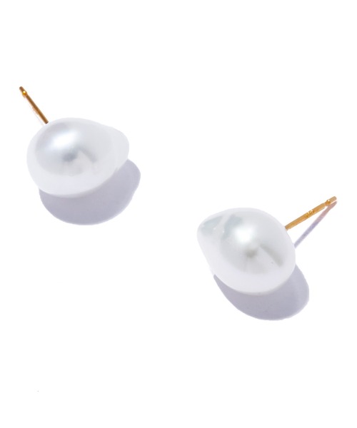 les bonbon(ルボンボン)の「【les bon bon】organic pearl stud pierce WH/オーガニック パール スタッド ピアス BOB825(ピアス(両耳用)・レディース・ゴールド・FREE)」の2枚目の写真