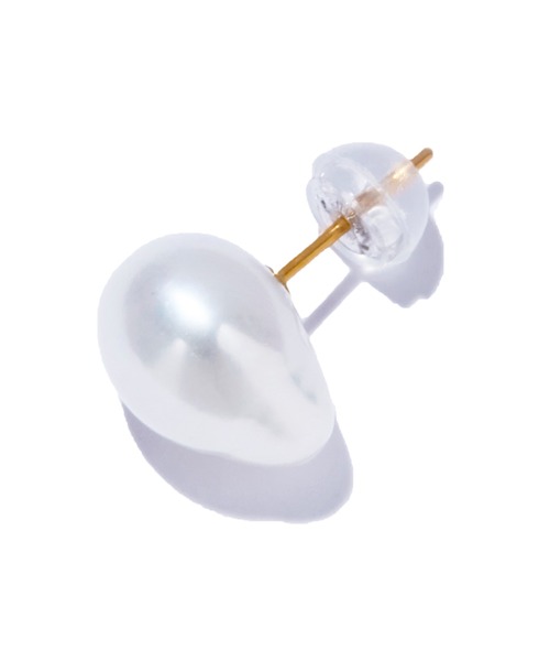 les bonbon(ルボンボン)の「【les bon bon】organic pearl stud pierce WH/オーガニック パール スタッド ピアス BOB825(ピアス(両耳用)・レディース・ゴールド・FREE)」の3枚目の写真