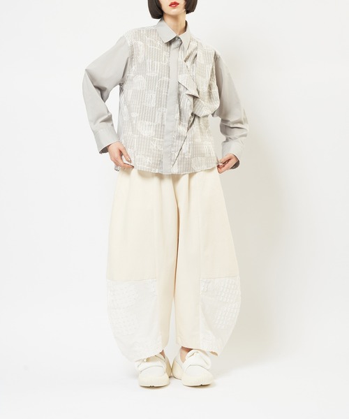 gomme（ゴム）の「パルテノンドレープシャツ（シャツ/ブラウス・レディース・グレー/ブラック/ホワイト・MEDIUM）」の6枚目の写真