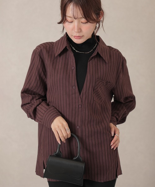 Lace Ladies(レースレディース)の「ストライプ柄 スキッパー 襟付き 長袖 フェイクレイヤード カットソー(Tシャツ/カットソー・レディース・アイボリー/チャコールグレー/パープル/ネイビー・FREE)」の7枚目の写真
