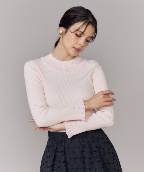 Maglie le cassetto(マーリエ ル カセット)の「ハイネックリブプルオーバー(ニット/セーター・レディース・ピンク/アイボリー・9号)」の2枚目の写真
