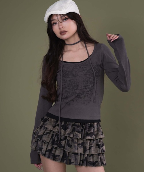 WEGO（ウィゴー）の「DISPARK/チョーカーツキレイヤードトップ（Tシャツ/カットソー・レディース・チャコールグレー/ホワイト・FREE）」の2枚目の写真