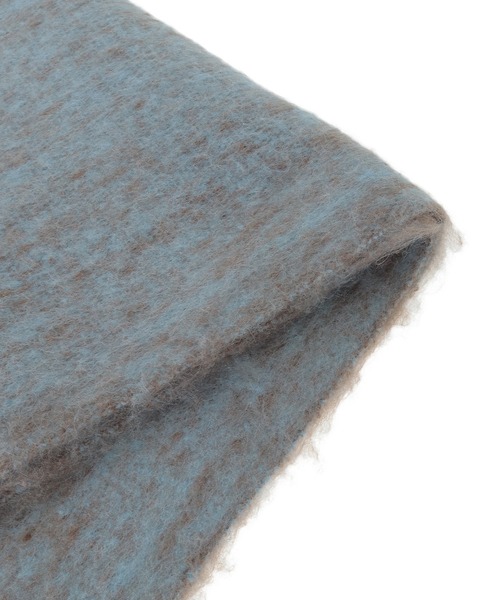 Green　Parks（グリーンパークス）の「・furry rate ヘアリーシャドーカラーマフラー（マフラー・レディース・オレンジ/イエロー/ブルー・FREE）」の5枚目の写真