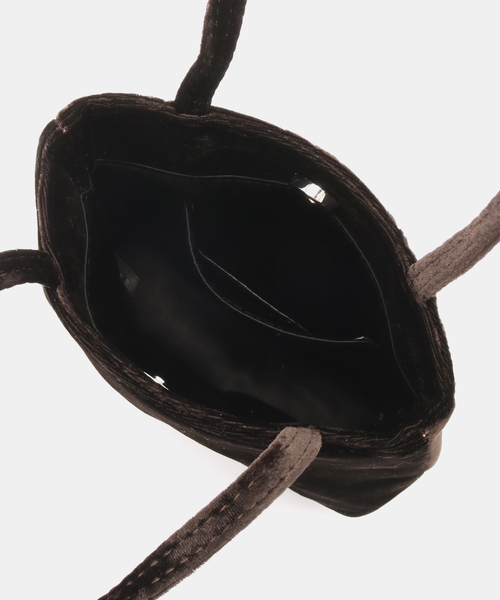 EDIT. FOR LULU（エディットフォールル）の「【haiハイ】Little Velvet Bag（クラッチバッグ・レディース・ブラウン・FREE）」の8枚目の写真