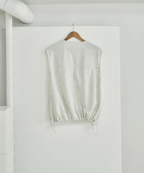 merrylatte（メリーラテ）の「sweat balloon best（ベスト・レディース・アイボリー・FREE）」の3枚目の写真