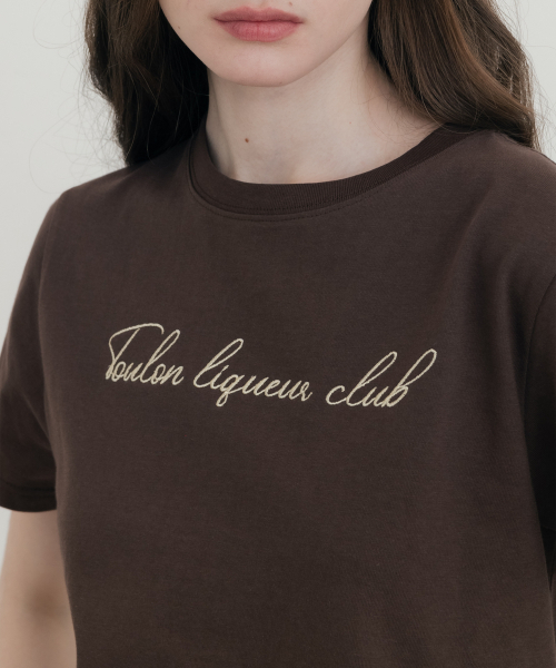 SSIN AND LEE（シンアンドリー）の「(W) トゥーロンリキュールクラブTシャツブラウン（Tシャツ/カットソー・レディース・その他・F）」の2枚目の写真