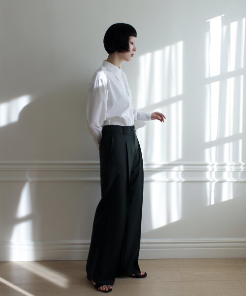 RUBATI(ルバティ)の「Classic Wide Wool Pants (GREEN)(スラックス・レディース・その他・size2/size3/size1)」の6枚目の写真