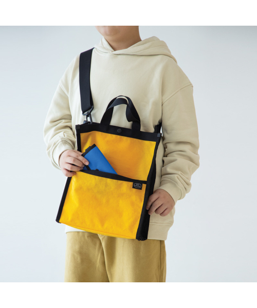 HOWKIDSFUL(ハウキッズフル)の「SECOND BAG (YELLOW)(メッセンジャーバッグ・レディース・その他・FREE)」の3枚目の写真