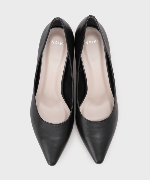 INDIVI（インディヴィ）の「【ラム革／美脚／通勤】レザーパンプス（パンプス・レディース・ライトベージュ/ブラック・45/40/35/30/25/20）」の9枚目の写真