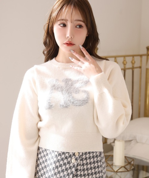 one after another NICE CLAUP(ワンアフターアナザーナイスクラップ)の「ロゴアソートニット(ニット/セーター・レディース・イエロー/アイボリー/サックスブルー/チャコールグレー・FREE)」の2枚目の写真