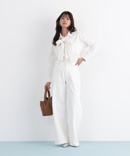 PINKY&DIANNE(ピンキーアンドダイアン)の「◆ネックリボンデニムシャツ(シャツ/ブラウス・レディース・ホワイト/ネイビー・38)」の5枚目の写真