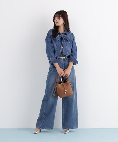 PINKY&DIANNE(ピンキーアンドダイアン)の「◆ネックリボンデニムシャツ(シャツ/ブラウス・レディース・ホワイト/ネイビー・38)」の19枚目の写真