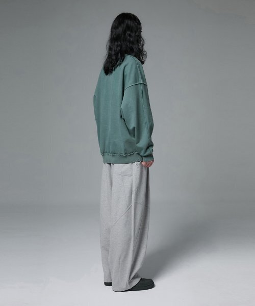 crump（クランプ）の「オブリークディープタックスウェットパンツ[メランジ]（スウェットパンツ・メンズ・グレー系・MEDIUM/LARGE/X-LARGE）」の7枚目の写真