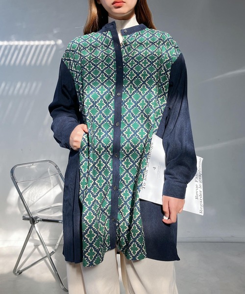 AS KNOW AS plus(アズノゥアズプラス)の「♪コーデュロイとオルテガ柄切り替えチュニック(ワンピース・レディース・ブラック/グレー/ネイビー・FREE)」の12枚目の写真