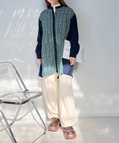 AS KNOW AS plus(アズノゥアズプラス)の「♪コーデュロイとオルテガ柄切り替えチュニック(ワンピース・レディース・ブラック/グレー/ネイビー・FREE)」の16枚目の写真