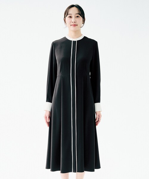UNTITLED（アンタイトル）の「【洗える/前開き/フォーマル】バイカラー ワンピース（ワンピース・レディース・ブラック/ブラウン系その他・00/01/02/03/04/42/44/46/48/50）」の15枚目の写真
