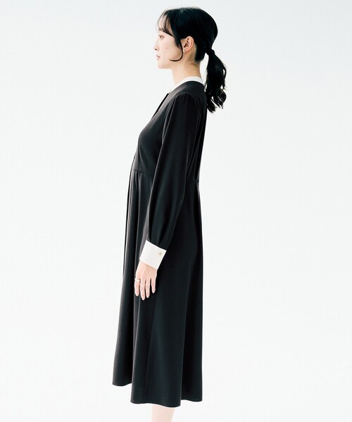 UNTITLED（アンタイトル）の「【洗える/前開き/フォーマル】バイカラー ワンピース（ワンピース・レディース・ブラック/ブラウン系その他・00/01/02/03/04/42/44/46/48/50）」の16枚目の写真