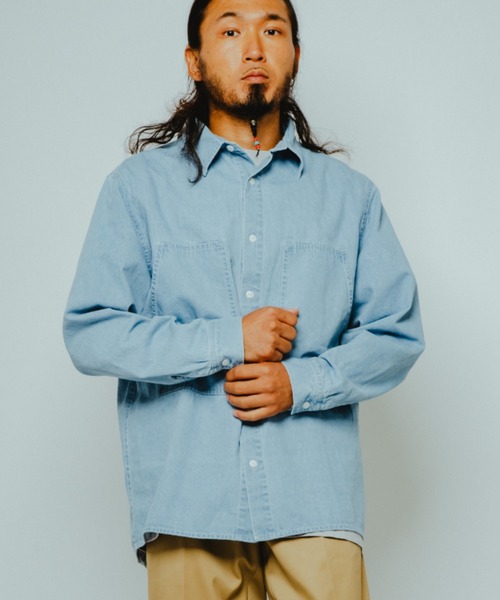 BIG MIKE(ビッグマイク)の「BIG MIKE ビックマイク/ デニム ユーティリティ 長袖ワークシャツ 大型ポケット //// 102615350(シャツ/ブラウス・メンズ・ダークインディゴブルー/ライトインディゴブルー/ワンウォッシュ・MEDIUM/LARGE/X-LARGE)」の3枚目の写真