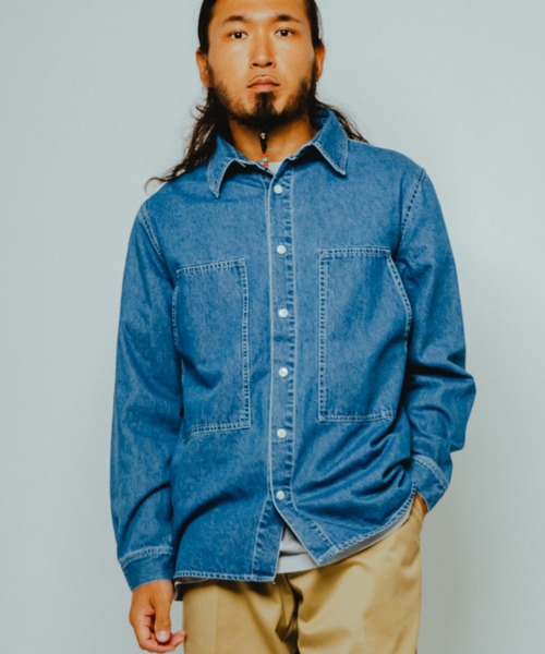 BIG MIKE(ビッグマイク)の「BIG MIKE ビックマイク/ デニム ユーティリティ 長袖ワークシャツ 大型ポケット //// 102615350(シャツ/ブラウス・メンズ・ダークインディゴブルー/ライトインディゴブルー/ワンウォッシュ・MEDIUM/LARGE/X-LARGE)」の4枚目の写真