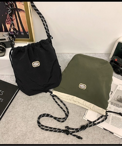 SHEPP（シープ）の「ワンポイントナイロンロープ巾着ミニショルダーバッグ（ショルダーバッグ・レディース・ブルー/ブラック/ピンク/グリーン/オレンジ・F）」の15枚目の写真