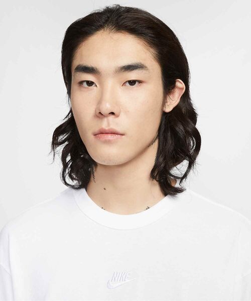 NIKE(ナイキ)の「ナイキ スポーツウェア プレミアム エッセンシャル メンズ ロングスリーブ Tシャツ / Nike Sportswear Premium Essentials Men's Long-Sleeve T-Shirt IH1128-100 White(Tシャツ/カットソー・メンズ・ホワイト・S/2XL/XL/L/M)」の3枚目の写真