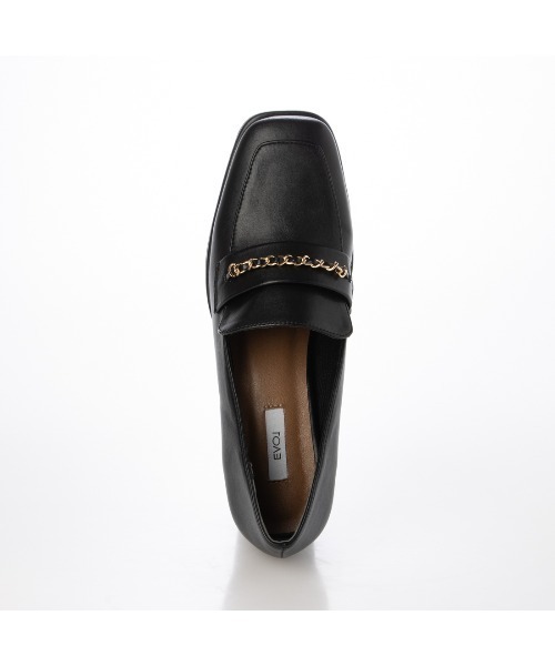 EVOL(イーボル)の「【美脚効果・クッション入り】スクエア6.5cmチェーンローファー JA4017(ローファー・レディース・ブラック/アイボリー・22.0cm/22.5cm/23.0cm/23.5cm/24.0cm/24.5cm/25.0cm)」の10枚目の写真