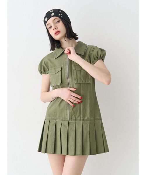jouetie（ジュエティ）の「ミリタリープリーツミニワンピース（ワンピース・レディース・カーキ/ブラック・MEDIUM）」の6枚目の写真