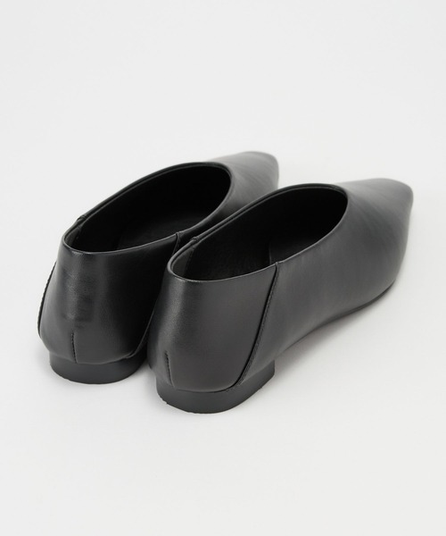 Mazell（マゼル）の「Mazell  / シープレザースクエアフラット【一部店舗限定カラー・サイズ】（パンプス・レディース・ブラック/モカ/ホワイト・39/38/37/36/35）」の15枚目の写真