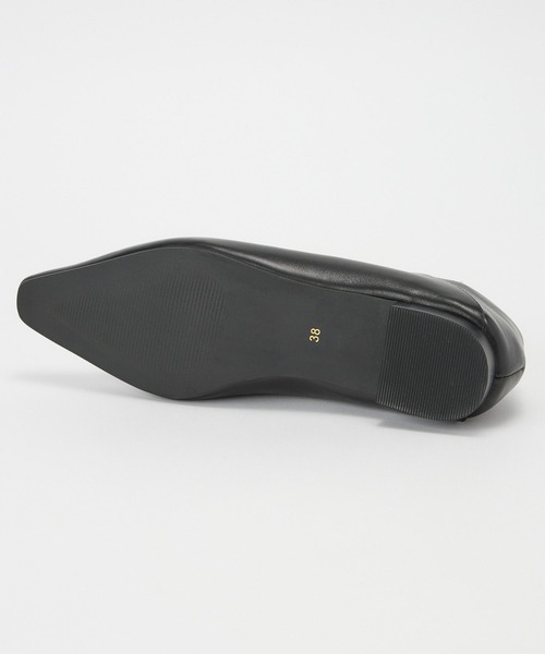 Mazell（マゼル）の「Mazell  / シープレザースクエアフラット【一部店舗限定カラー・サイズ】（パンプス・レディース・ブラック/モカ/ホワイト・39/38/37/36/35）」の6枚目の写真